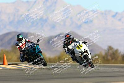 media/Jan-09-2022-SoCal Trackdays (Sun) [[2b1fec8404]]/Turn 14 (10am)/